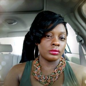 Meet your Posher, Christy